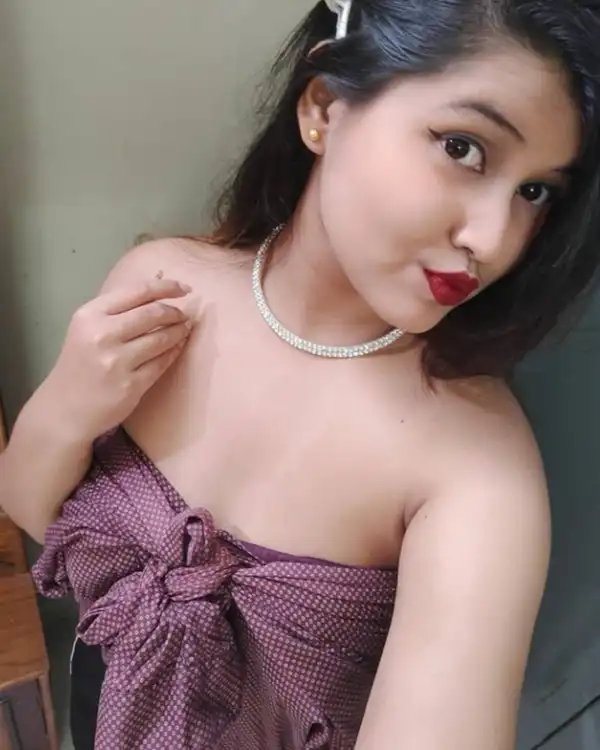 Megha Pune escort service